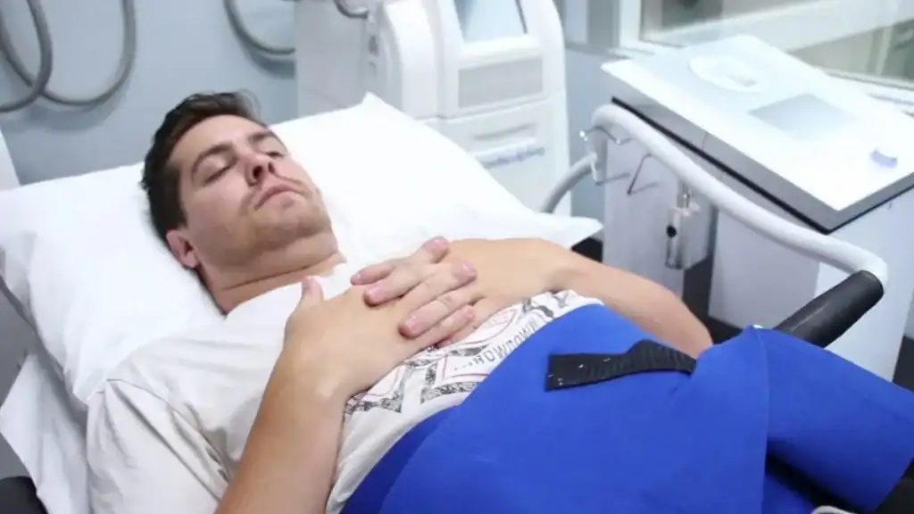 Transforming Bodies: Celebrity Success Stories and the Truth Behind Body Contouring 2 Image of male having body contouring Reigate treatment